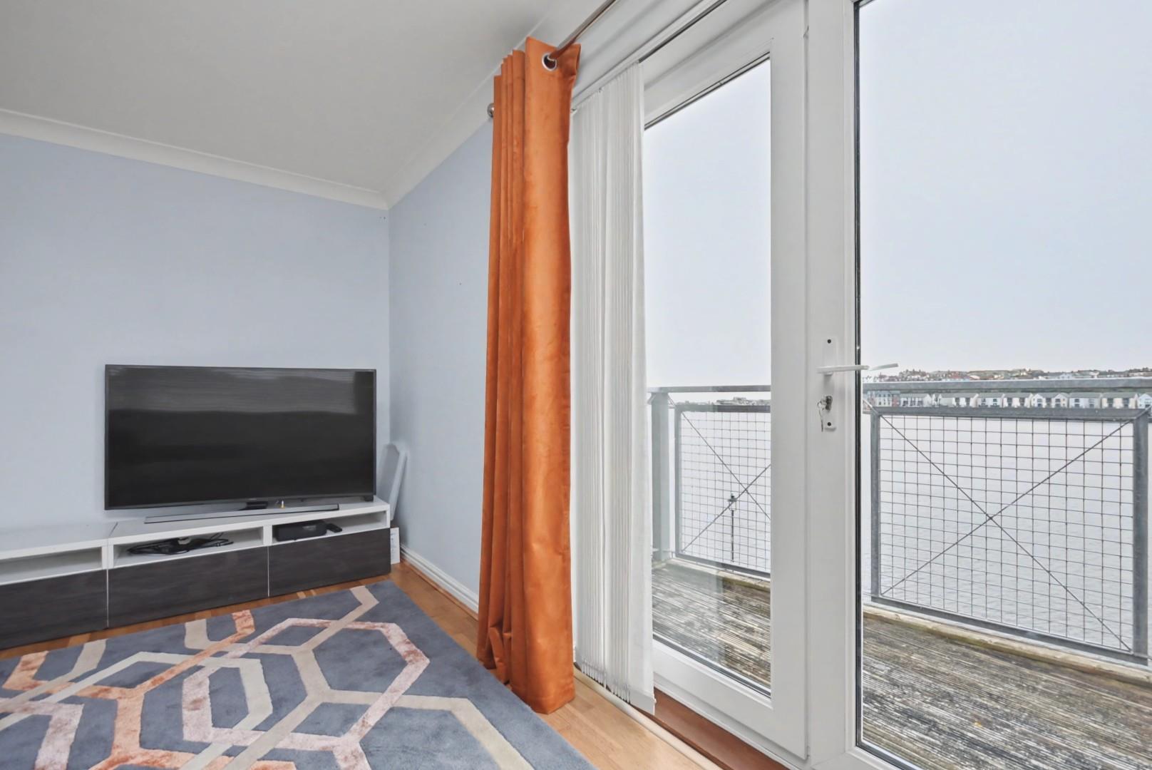 9 Glan Y Mor, Y Rhodfa, Barry, CF63 4BB